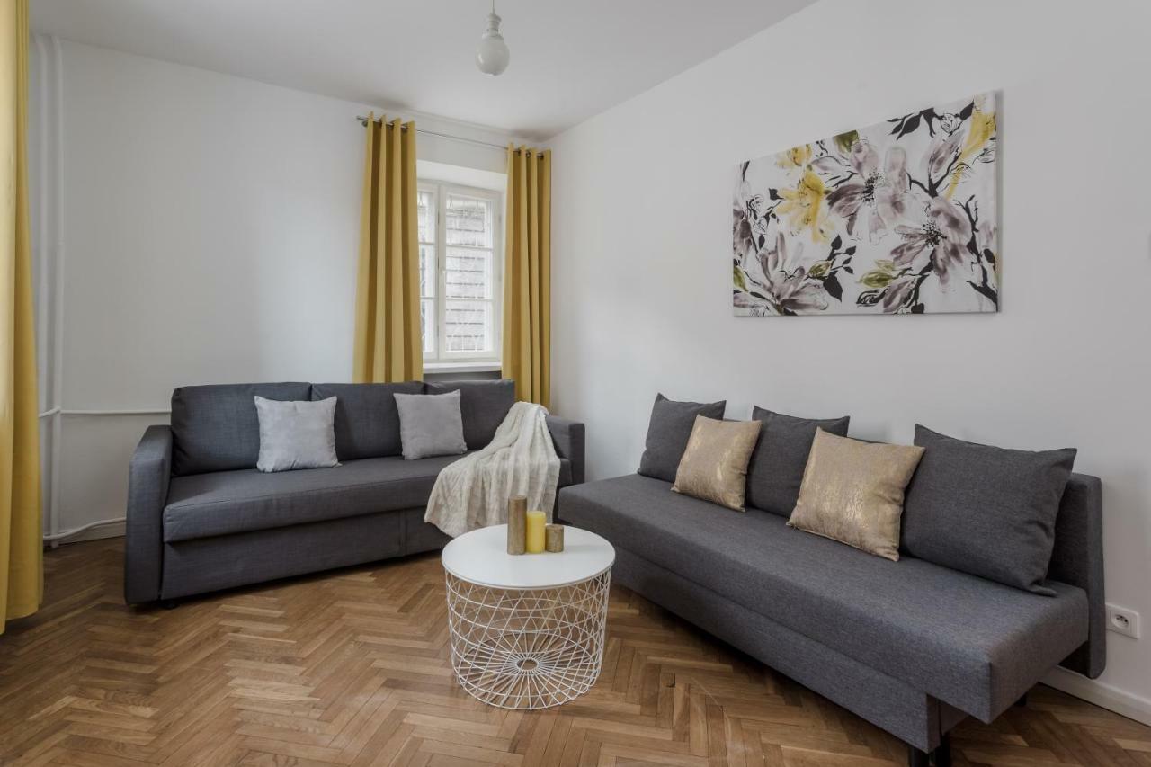 Chill Apartments Brzozowa Old Town Warsaw Ngoại thất bức ảnh